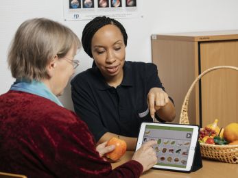 Therapie Neurologisches Rehabilitationszentrum Rosenhuegel 4